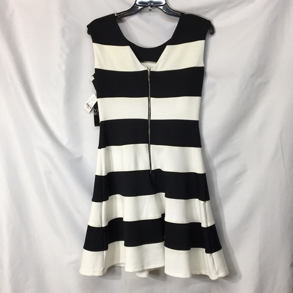 New York & Co Women’s Stretch Sleeveless Stripe Dress Size XS NEW with Tags - Picture 6 of 7
